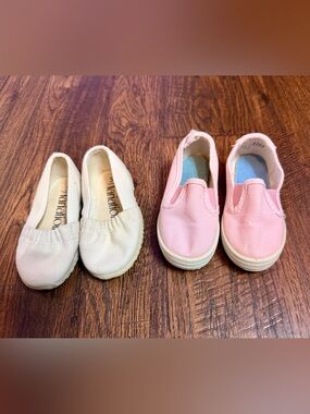 2 Pairs Canvas Slip-On Kids Shoes